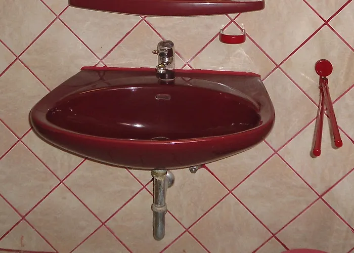 Hotel Zum Bismarckturm 2*