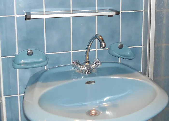 Hotel Zum Bismarckturm 2*