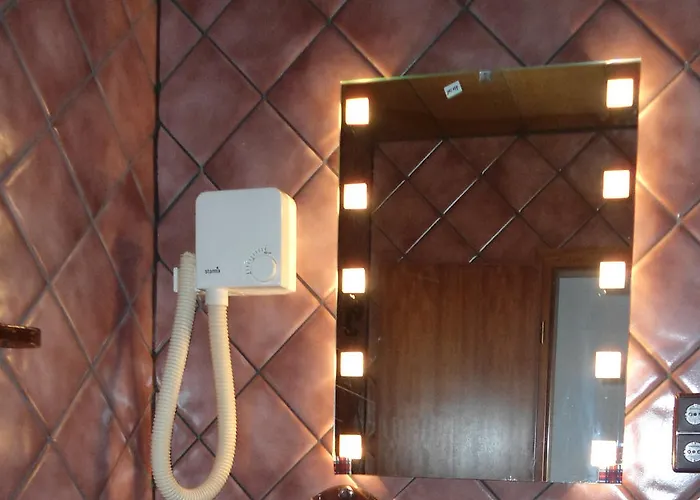 Hotel Zum Bismarckturm 2*